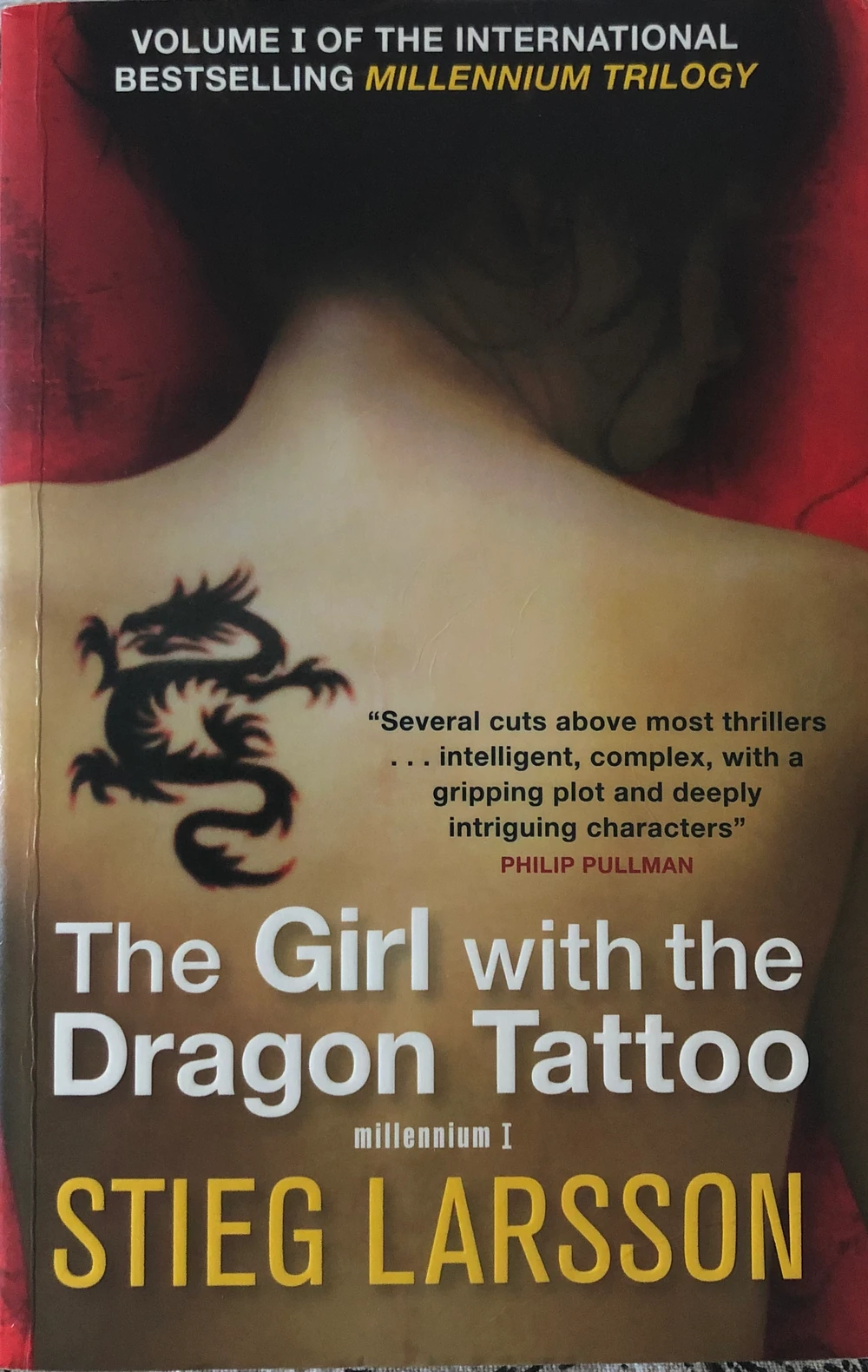 Okładka: The Girl with the Dragon Tattoo — Stieg Larsson